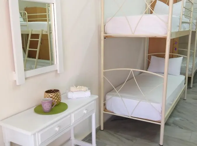 Youth Anna بيريسا